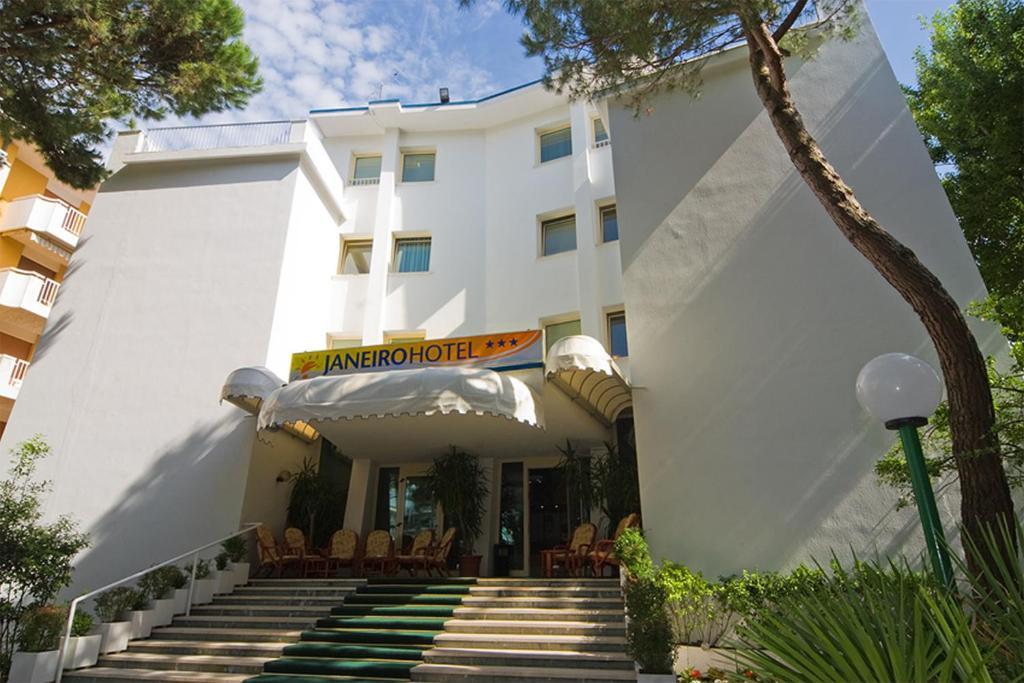 Hotel Janeiro Frontemare Lido di Jesolo Exterior foto